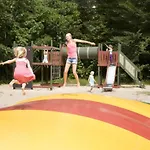6 Person Holiday In *